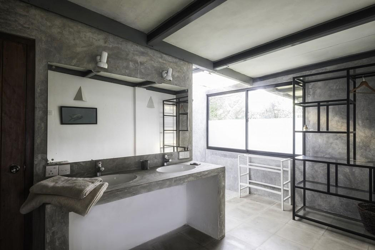 Bathroom 4, Red Cliffs Mirissa by The Serendipity Collection, Weligama