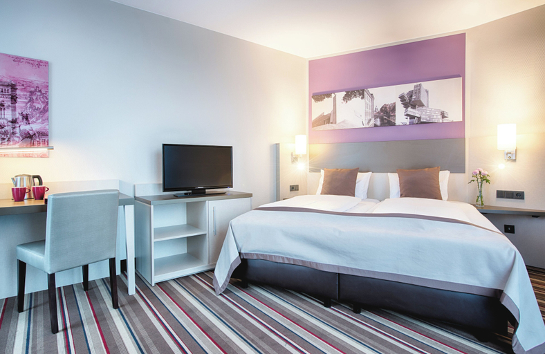 Bedroom 4, Leonardo Hotel Hannover Airport, Region Hannover