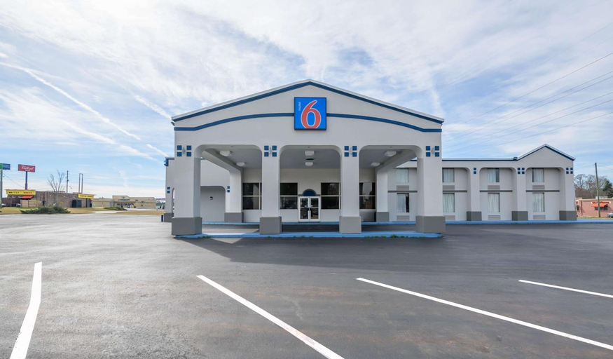 Others 5, Motel6 Forsyth, GA – Tift College, Monroe