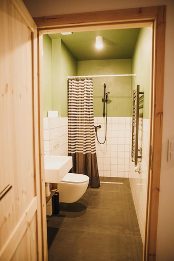 Bathroom 3, Daj Spokój - slow apartments, Cieszyn