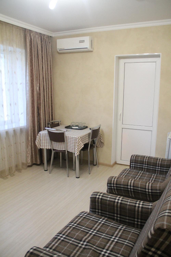 Others 5, Gostinitsa Volna, Predgornyy rayon