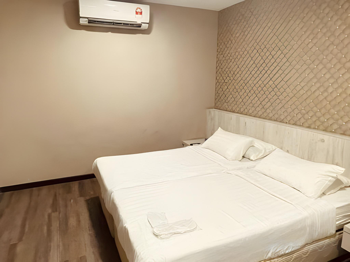 Bedroom 3, De Parkview Hotel, Kinta