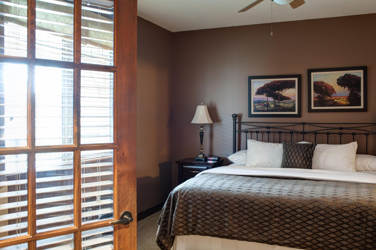 Bedroom 3, Bighorn Meadows Resort, East Kootenay