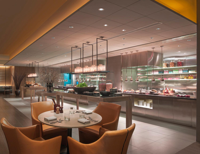 Food & Drinks 5, New World Dalian Hotel, Dalian