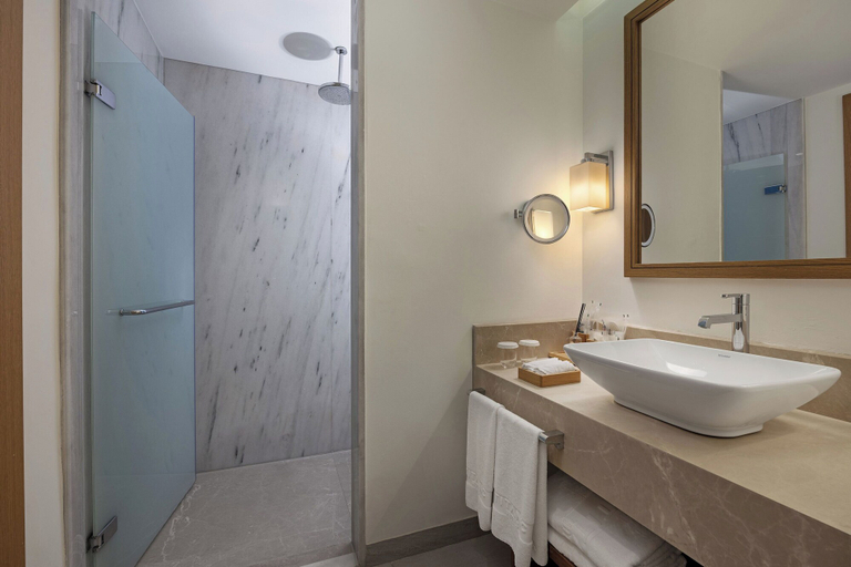 Bathroom 4, Titanic Luxury Collection Bodrum - All inclusive, Bodrum