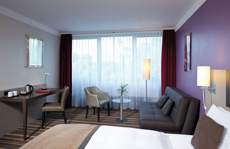 Bedroom 2, Leonardo Hotel Monchengladbach, Mönchengladbach