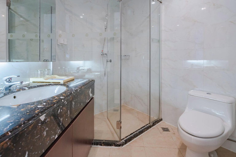 Bathroom 5, Evergrande Garden Apartment Hotel Haikou Bay, Haikou