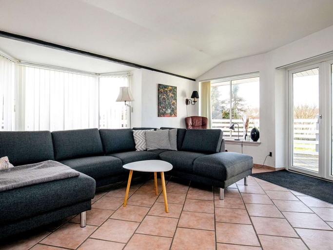 Others 5, 4 Star Holiday Home in Humble, Langeland