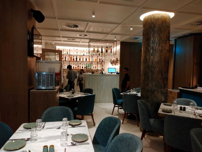 Food & Drinks 5, Citizen Hotel, Mumbai Suburban