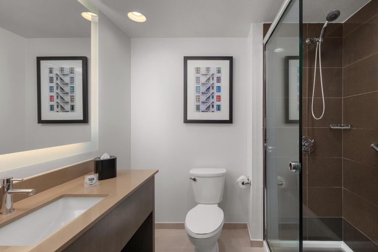 Bathroom 5, HYATT house Emeryville/San Francisco Bay Area, Alameda