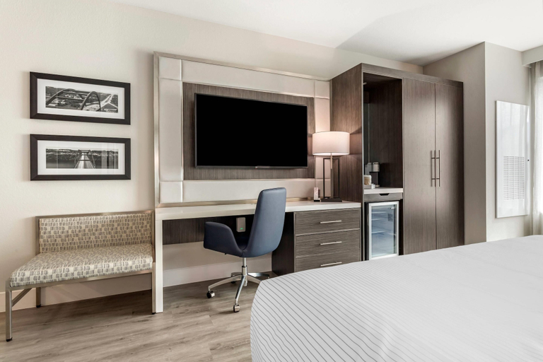 Bedroom 3, Cambria Hotel Austin Uptown Near The Domain, Travis