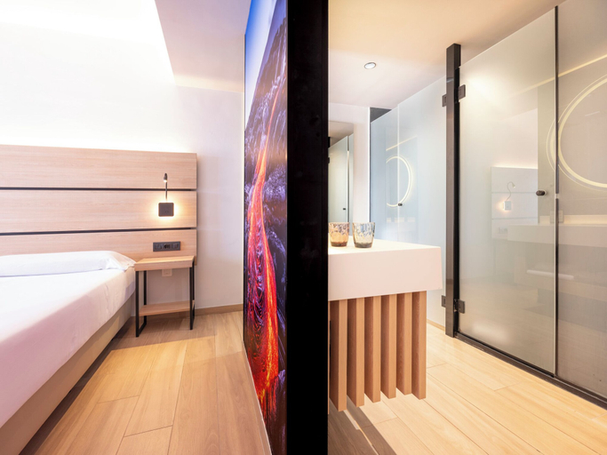 Bathroom 5, MYND Yaiza, Las Palmas
