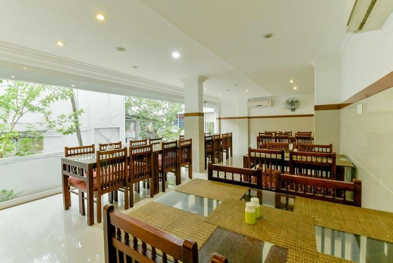 Others 5, Hotel Center Point, Ernakulam