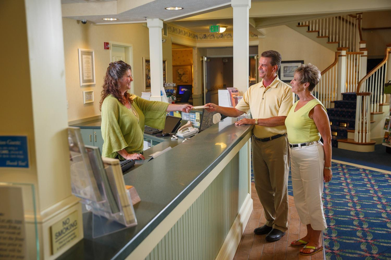 Public Area, Essenhaus Inn & Conf. Center, Elkhart