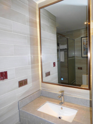 Bathroom 4, Xinghe Shanshui Hotel, Huizhou