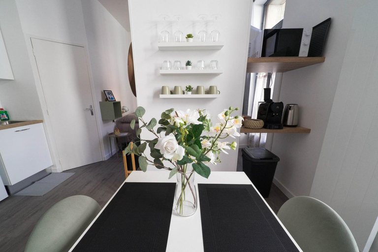 Others 3, AppartUnique - Residence Bardiaux, Allier