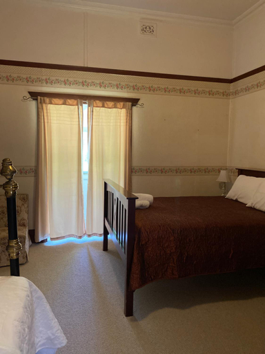 Others 2, Netherby Guesthouse, Kempsey