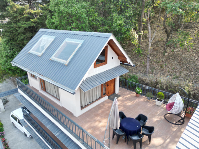 Others 3, Lake Pleasant Cottage, Nainital
