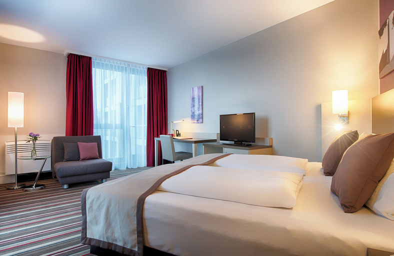 Bedroom 3, Leonardo Hotel Hannover Airport, Region Hannover