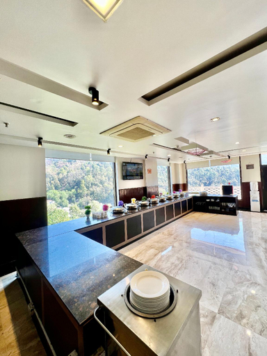 Food & Drinks 5, Sea Hawk Luxury Hill Resort Near Bhimtal Lake, Nainital