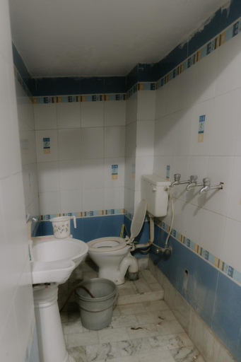 Bathroom, VISHAL VILLA, Jaipur