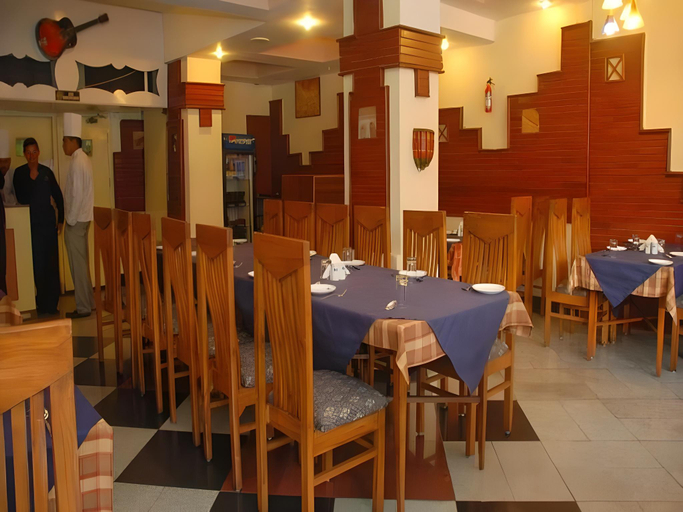 Food & Drinks 4, Classic The Mall Hotel, Nainital