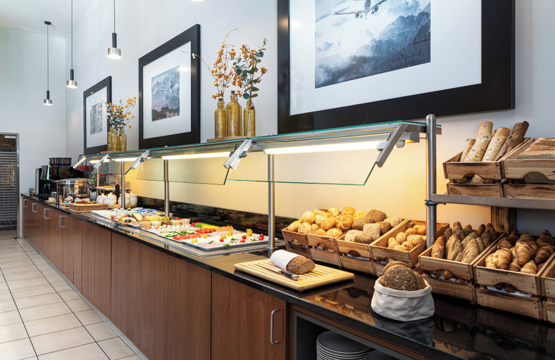 Food & Drinks 5, Leonardo Hotel Salzburg Airport, Salzburg Umgebung