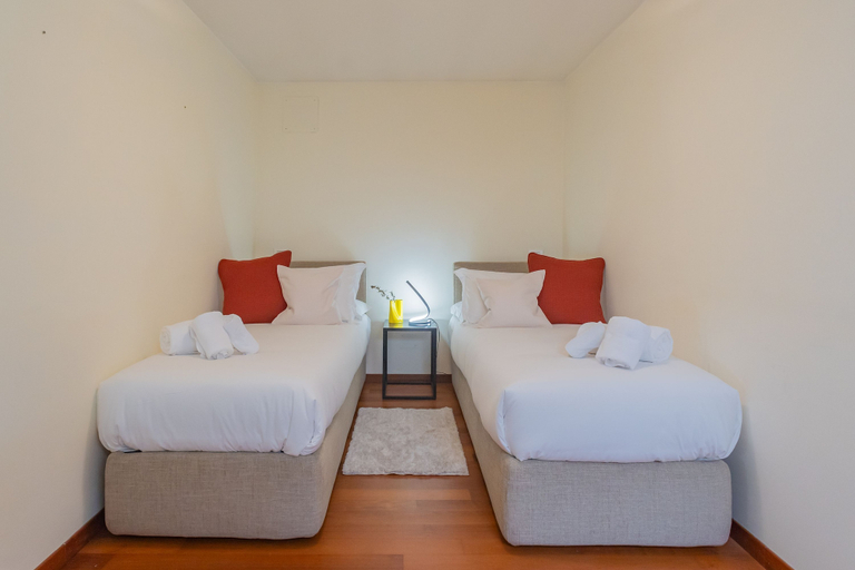 Room 4, Villa Infinity in Como, Como