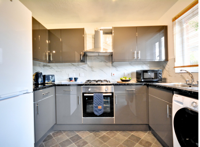 Others 5, Manchester Townhouse by BEVOLVE - 4 bedrooms - Free Parking, Manchester
