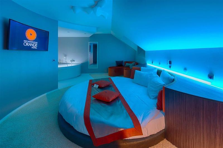 Others 5, Orange Hotel La Louviere, Hainaut