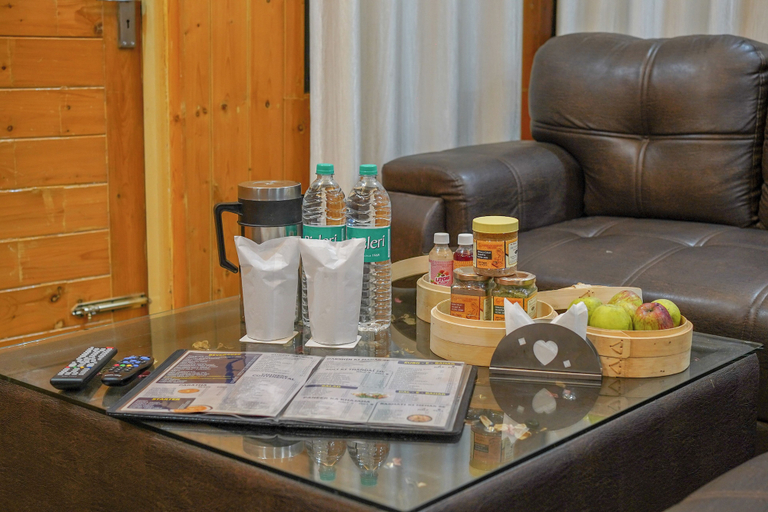 Food & Drinks 5, Hotel Auli'D, Chamoli
