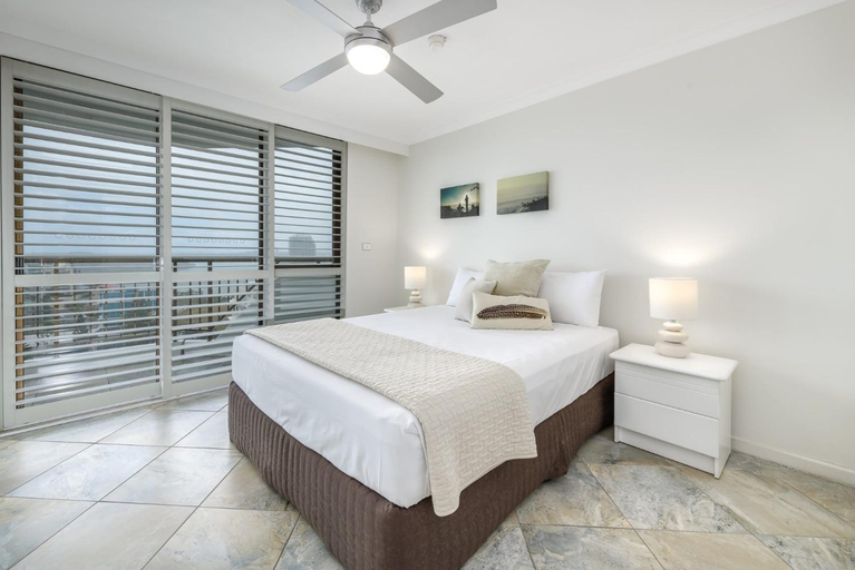 Bedroom 2, Bayview Apartments Rainbow Bay, Gold Coast