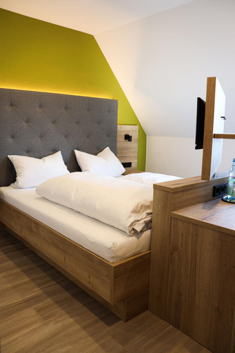 Bedroom 4, Wallfahrtswirt, Donau-Ries