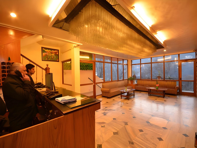 Public Area 2, Hotel Happy Home The Lake Paradise, Nainital