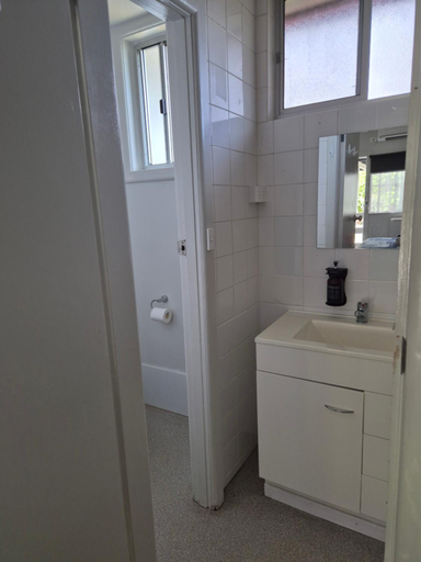 Bathroom, Jabiru Motel, Nambucca