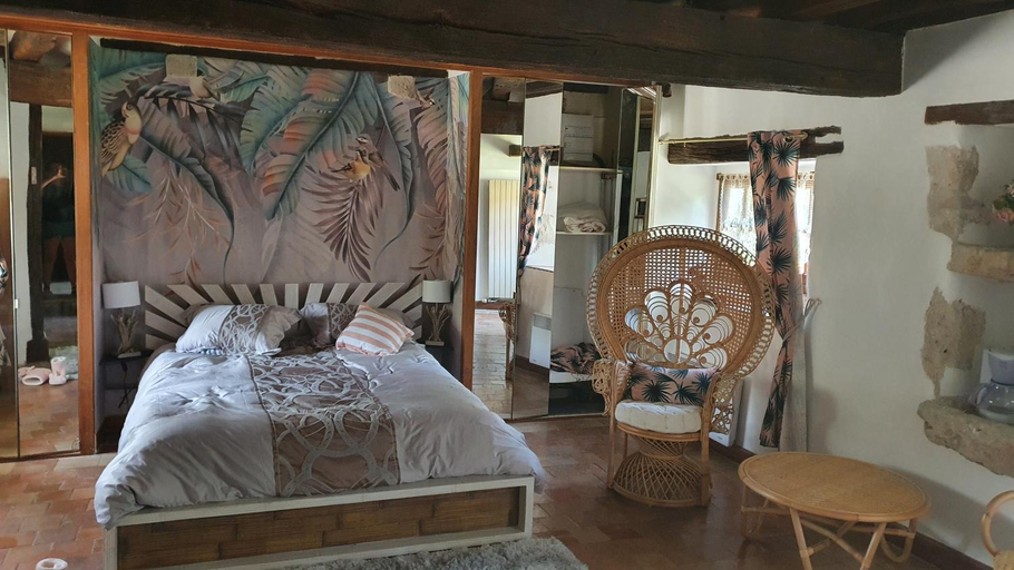 Bedroom, Le domaine du chene vert, Loir-et-Cher