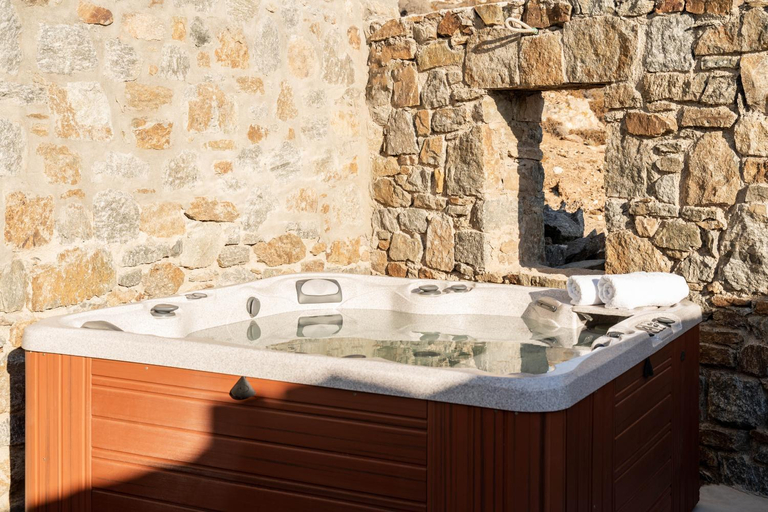 Bathroom, Makani Suites, South Aegean