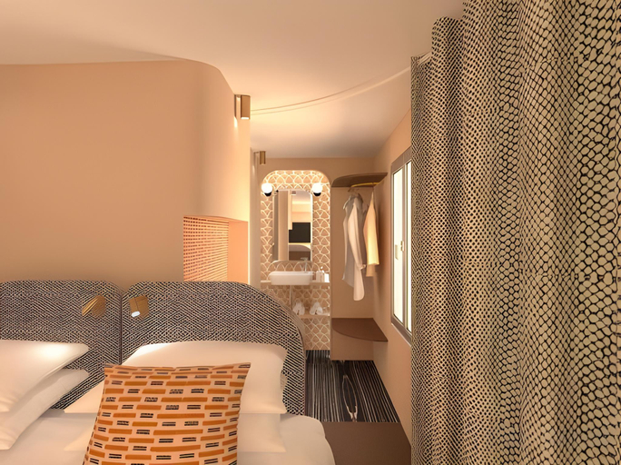 Bedroom 2, Hotel L de Lutece, Paris
