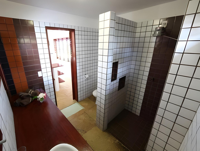 Bathroom 3, Windtown Beach Hotel, Caucaia