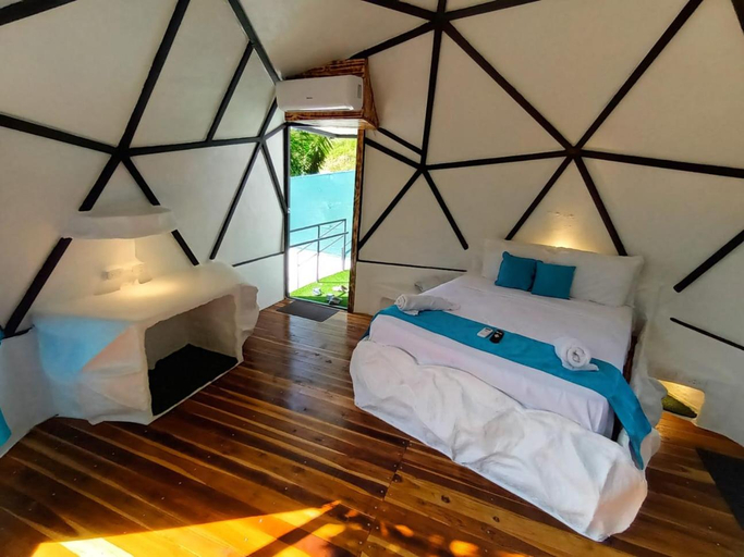 Others 5, Glamping Tomaselli, Aguirre