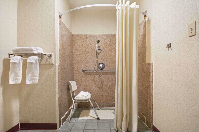 Bathroom 5, Staywell Suites, East Baton Rouge