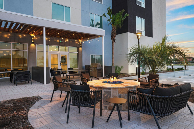 Food & Drinks 4, Towneplace Suites By Marriott Brownsville, Cameron