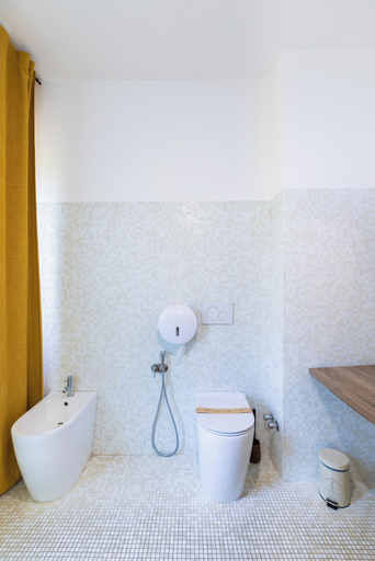 Bathroom 4, Domino Hotel, Torino