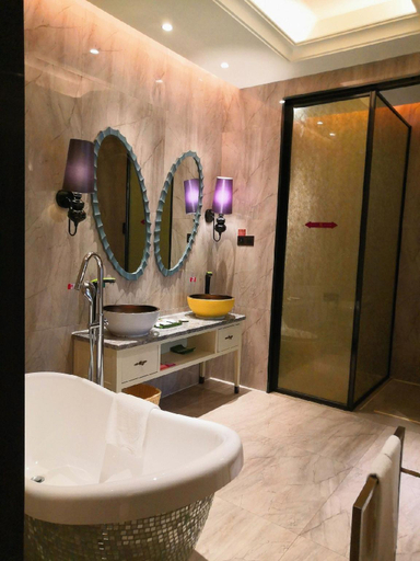 Bathroom 4, Pengyue Hotel - Shenzhen Dongmen Shuibei Branch, Shenzhen