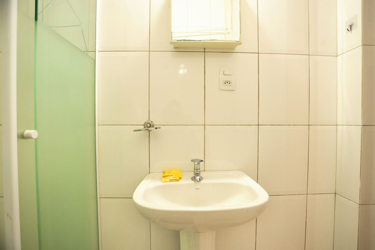 Bathroom 4, 360 Leme Beach Anchieta By SUHCasa, Rio de Janeiro