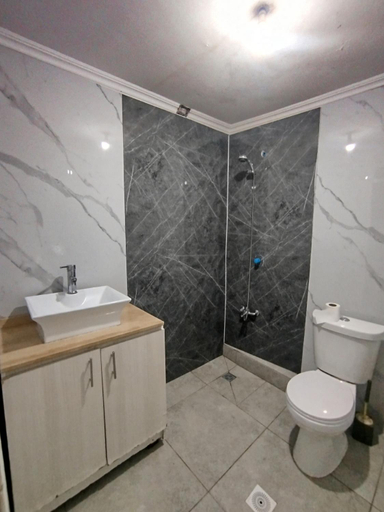 Bathroom 3, Casa Rosa Hostel, Santiago