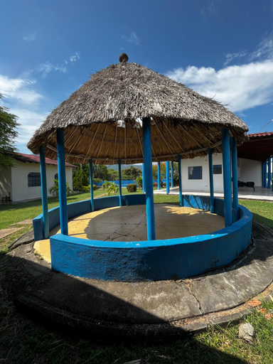 Others 4, Finca la Pola, Girardot