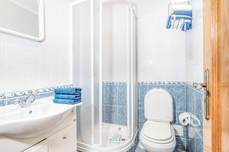 Bathroom 4, Villa Judite, Albufeira