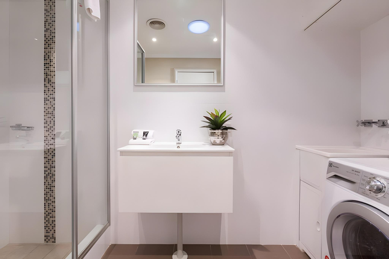 Bathroom 4, Mont Clare Boutique Apartments, Perth