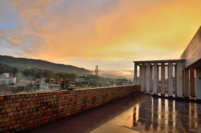 Others 5, Hotel Poinisuk, East Khasi Hills